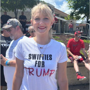 Wisconsin Right Now Swifties For Trump T-Shirt